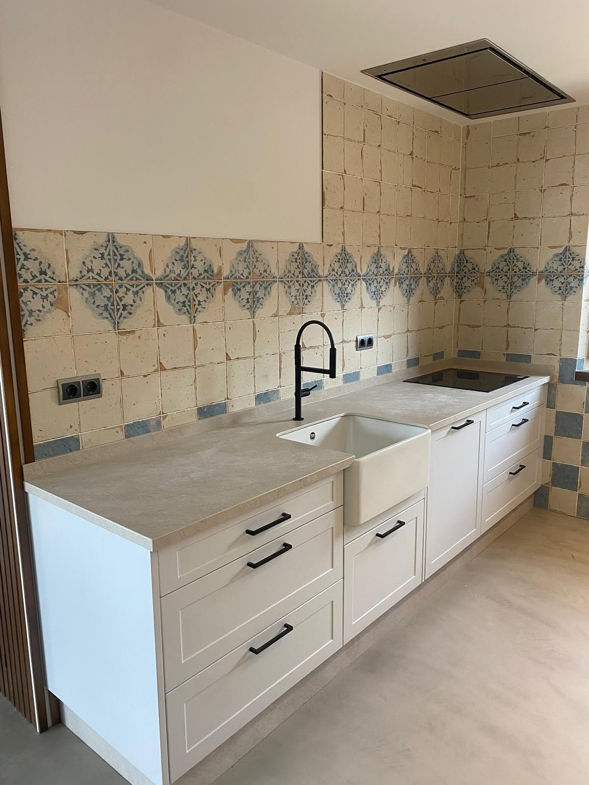 Encimera de cocina porcelánica instalada en Zamora